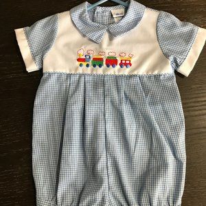 NWOT baby boy Alexis 9 mo short jumper